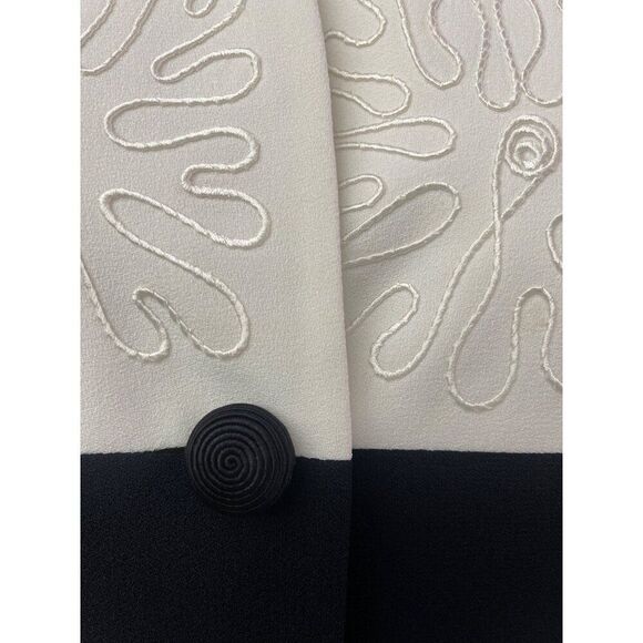 Causal Corner Women Black / White Color Block Two Pcs Skirt Suit Size 6 - Picture 10 of 13